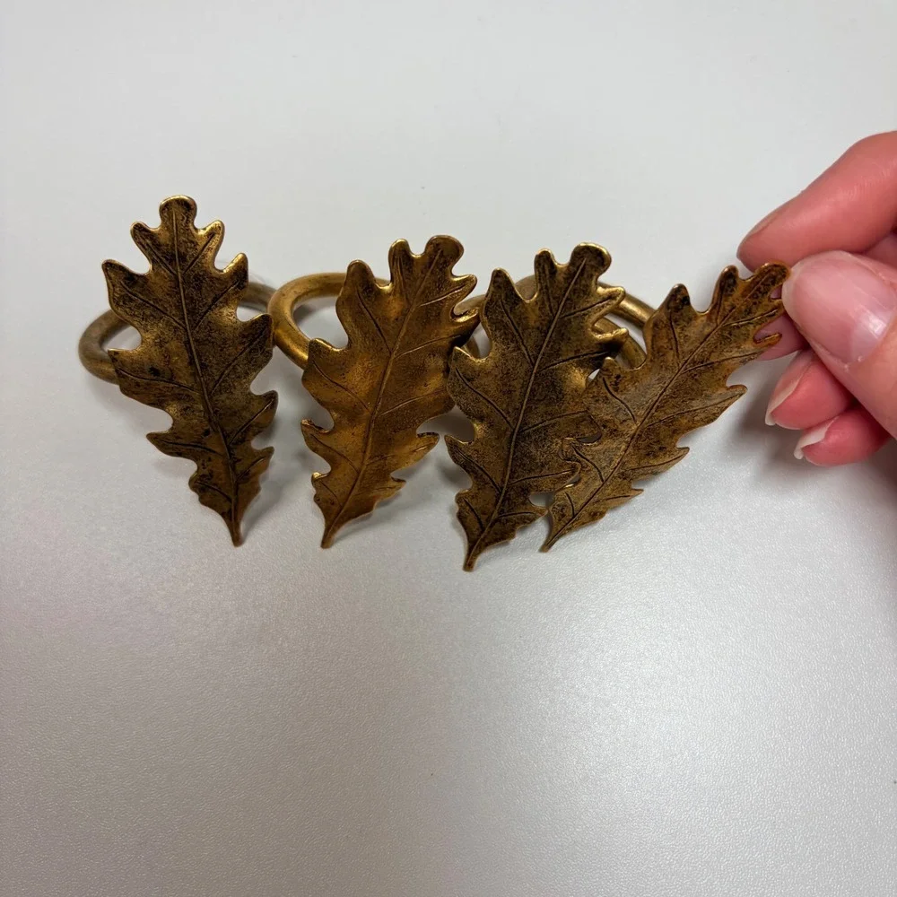 Set of 4 Antique Gold Oak Leaf Napkin Rings Rustic Fall Thanksgiving Decor Metal